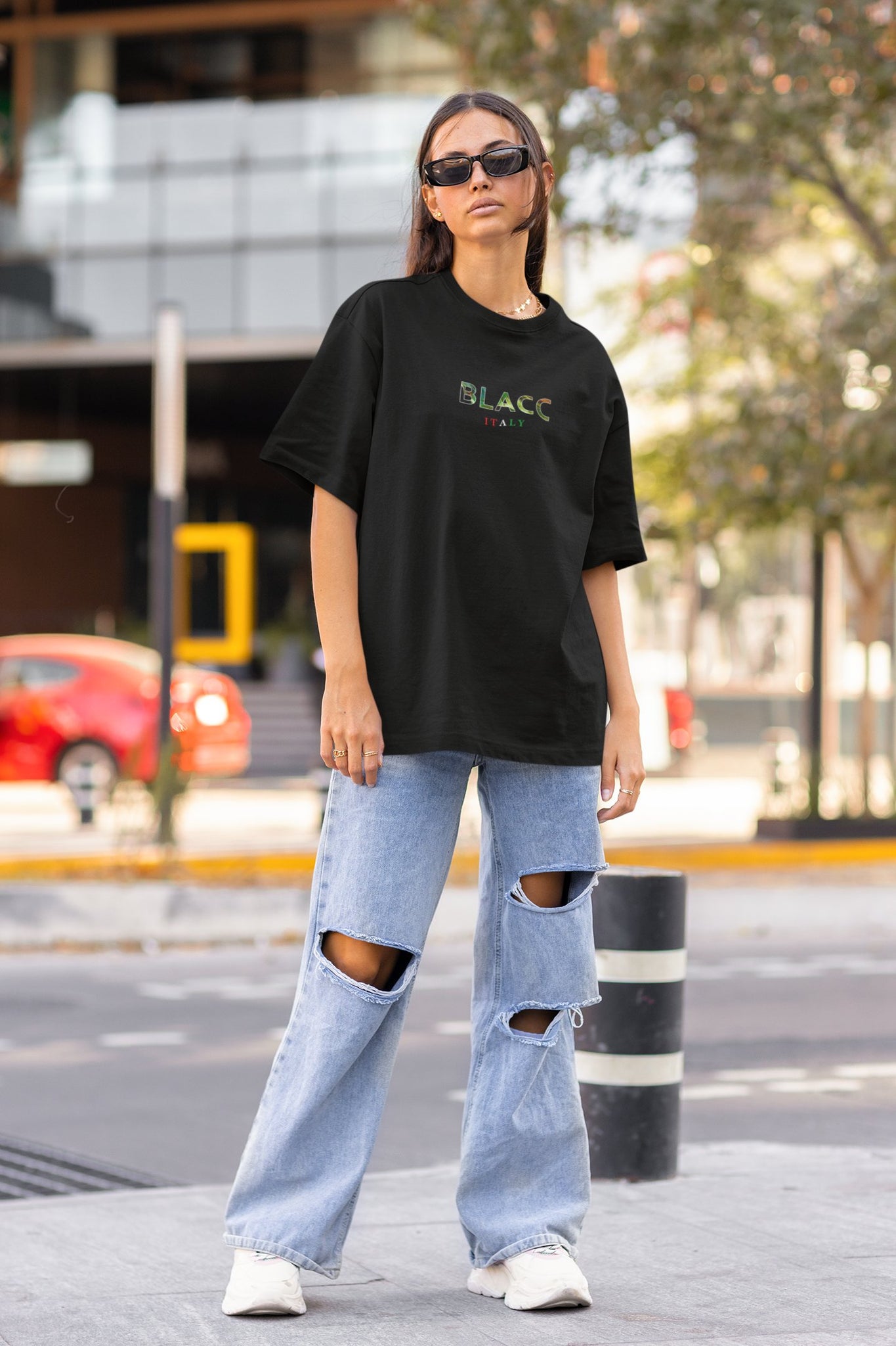 "Black t-shirt and hoodie collection: A display of stylish black clothing items, featuring comfortable t-shirts and cozy hoodies in various designs."